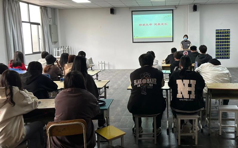文明校园建设——让阳光照进生命