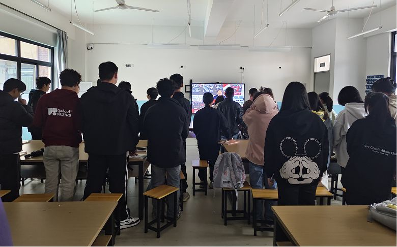 文明校园建设——宪法晨读，声声入心