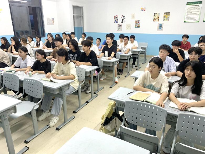 文明校园建设——守护安全，共筑未来