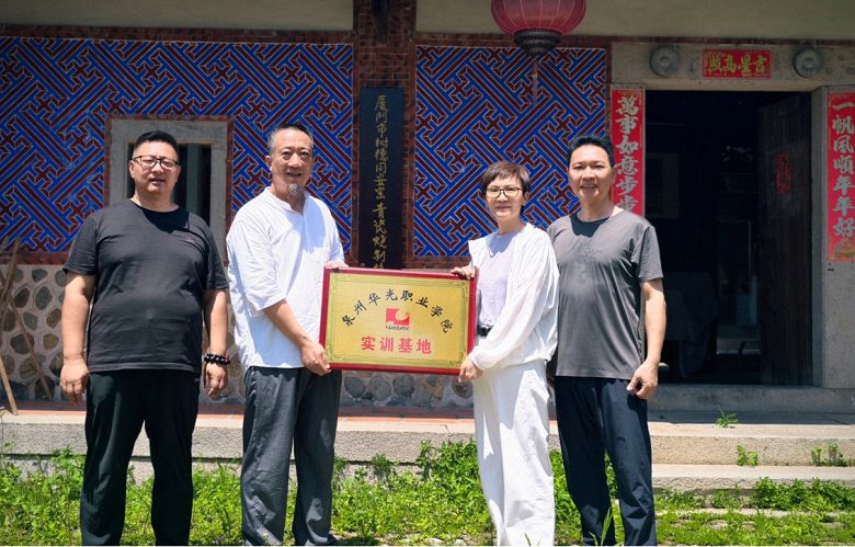 智能创意学院：访企拓岗走市场，探索非遗传承与创新合作新路径