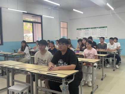 文明校园建设——赓续长征血脉 勇踏青春征程